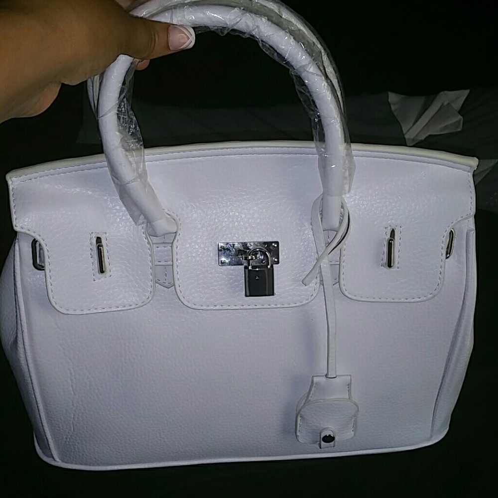 🚫🚫SOLD THAT FAST 🚫🚫BRAND NEW SATCHEL BAG